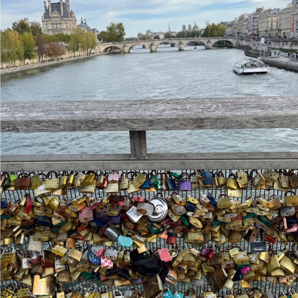 Meet your Posher, Nina